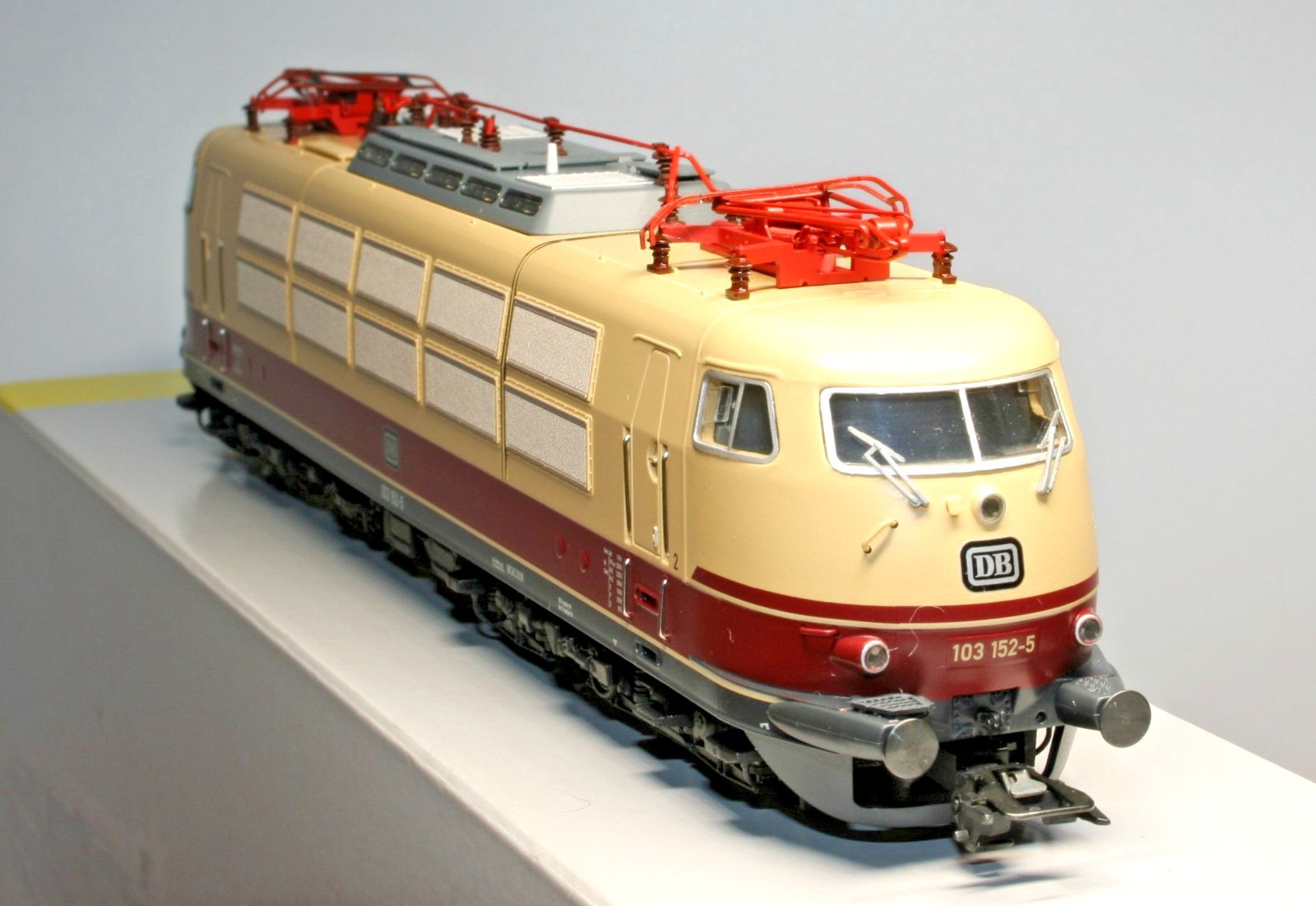TRIX 22931 E-Lokomotive BR E 103 152-5 DB Ep. 4 [DCC,MFX,SOUND]