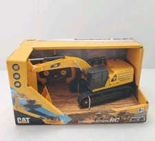 Diecast Masters 1/35 Radio Control CAT 336 Excavator, Durable Plastic 23001