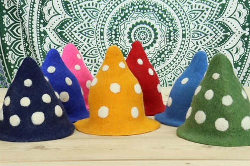 LoudElephant Handcrafted Wool Felt Hat from Nepal - Toadstool Brown