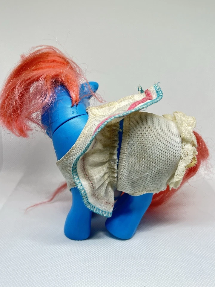 Pajarita Estrela Brasil My Little Pony Nirvana G1 Ultra Rara Pose Tímida MLP Foto 3 de 4