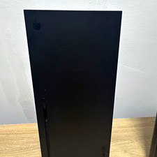 Microsoft Xbox Series X Heimkonsole 1 TB mit Account und knapp 15-20 Spiele