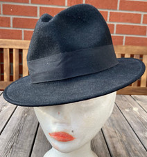 Beautiful Unisex Felt Hat Size M / 57 Gray Wool Top Style with Band