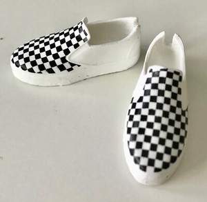 black and white checkered tennis shoes