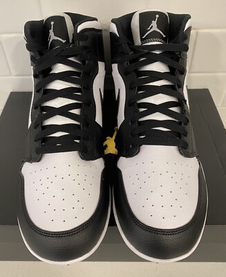 Nike Air Jordan 1 Mid TD White Black Panda Football Cleats  display picture 1