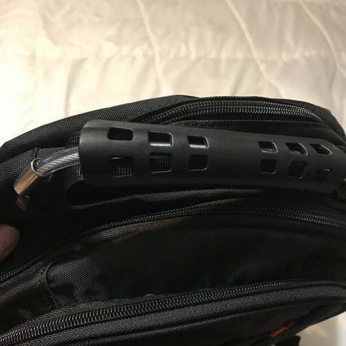 Mochila de viaje Shrradoo fuerte extra grande 50 L para computadora portátil con puerto de carga USB - Imagen 7 de 11