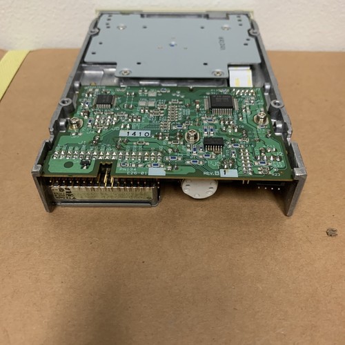 YE-DATA 702D-6037D 1.44MB 3.5in Floppy Disk Drive - Tested & Working - Photo 9/11