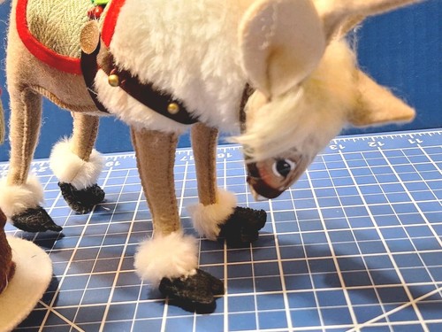 ANNALEE Alpine Christmas Santa w Tags and Majestic Holiday Reindeer Set 2013 - Picture 10 of 19