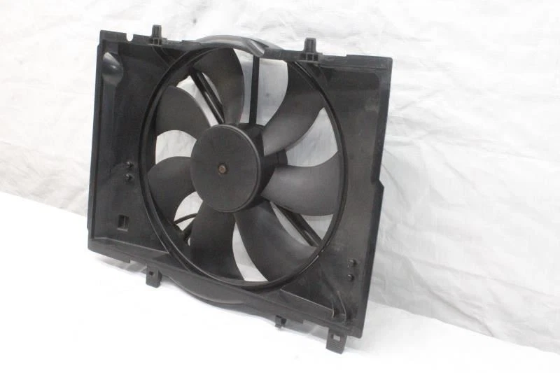 Chrysler Crossfire ZH Roadster #247 2005 ventilador de refrigeración por radiador Foto 3 de 4