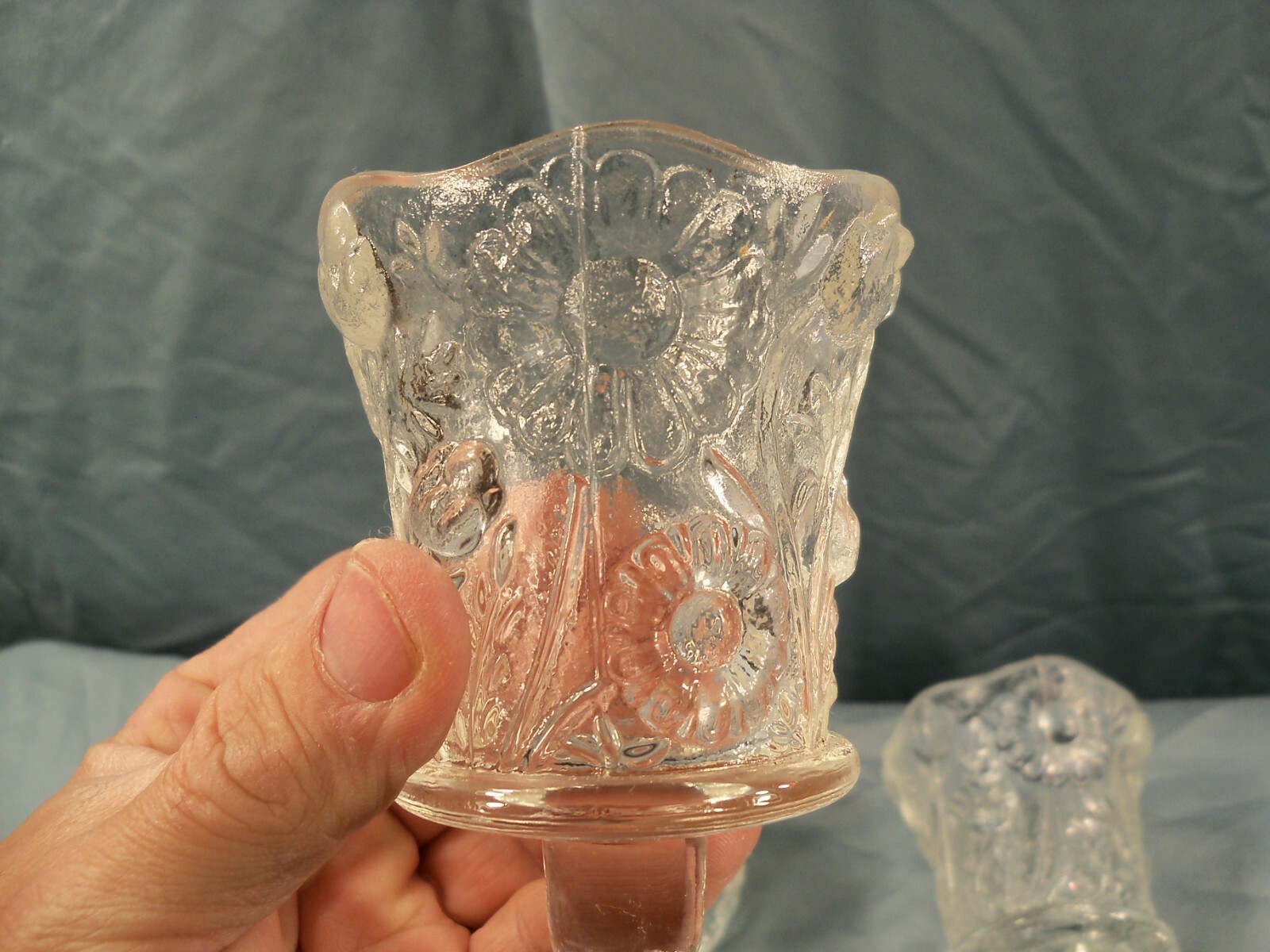 Lot of 4 Clear Glass Peg Pegged Votive Candle Holders w/ Floral Design