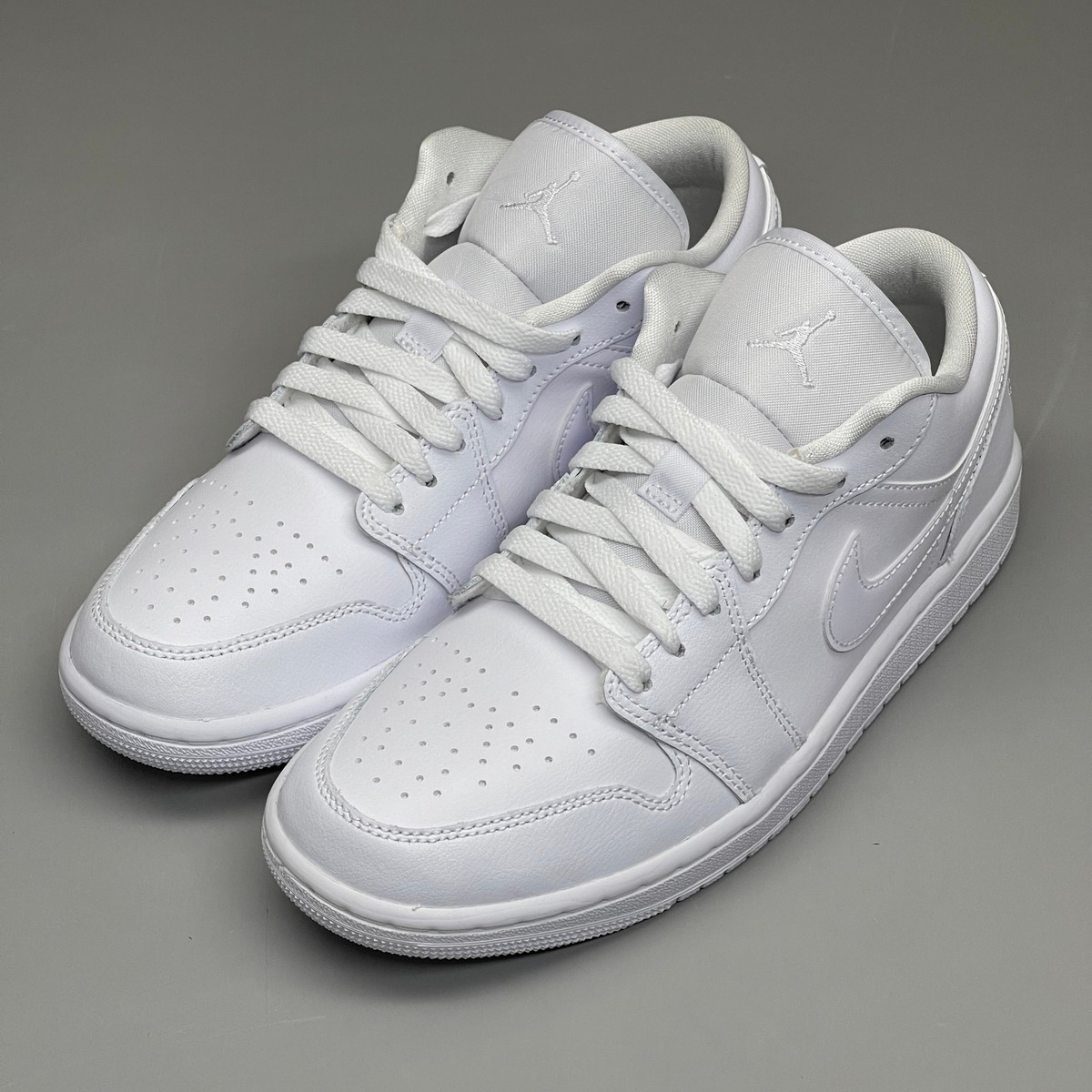 Nike Air Jordan 1 LOW ホワイト NEW* Men Air Jordan 1 Low White/White-White (553558 136), Sz