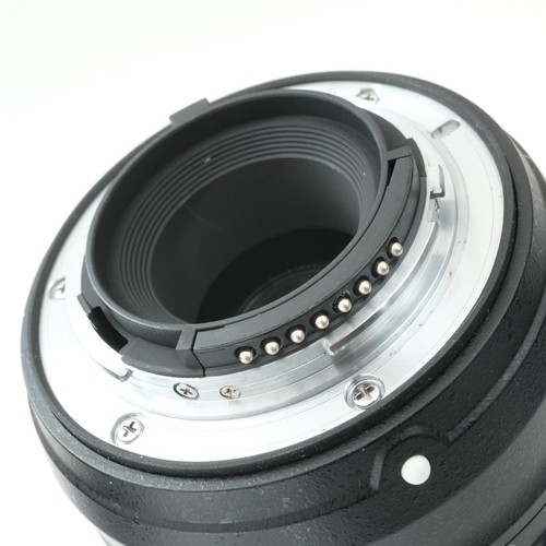 Nikon AF-S NIKKOR 18-35mm f/3.5-4.5G ED "Near Mint" 232180 Ultra Wide Zoom Lens - Picture 17 of 21
