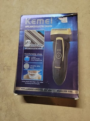 New in Box KEMEI KM-858 Mens Electric Wet / Dry Shaver Comfortably Close