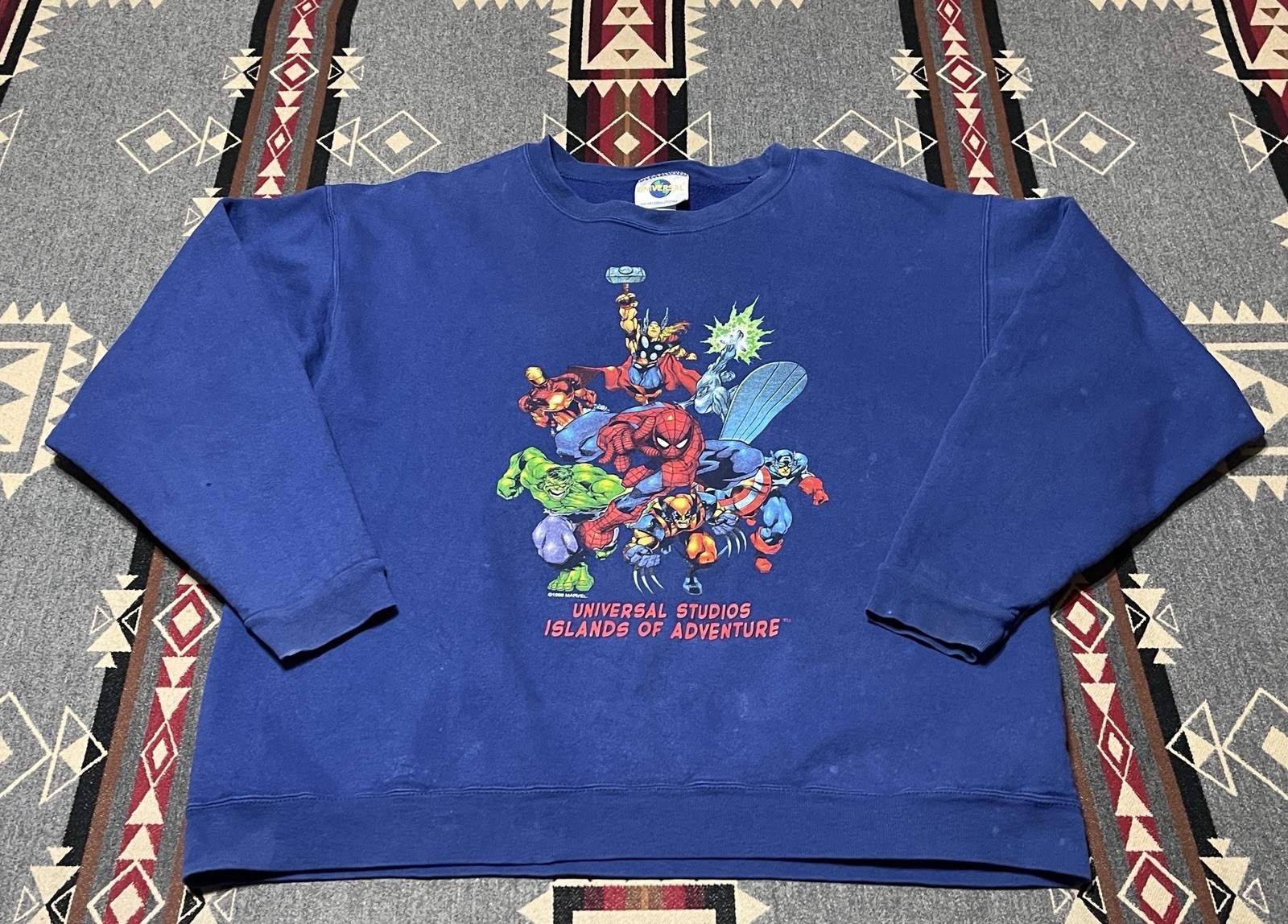 Universal Studios Marvel Avengers Sweatshirt XL 1… - image 1