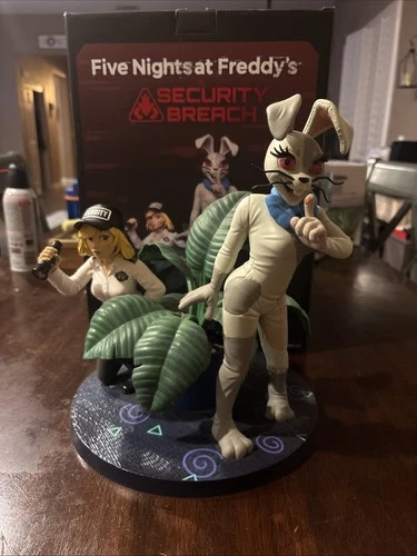 Five Nights at Freddy's (FNAF) Security Breach Vanny/Vanessa Funko Statue