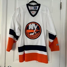 Vintage New York Islanders CCM Sz Medium NHL Hockey Jersey Made in Canada Blank