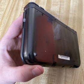 New Nintendo 3DS XL Metallic Black USA With Charger And Stylus