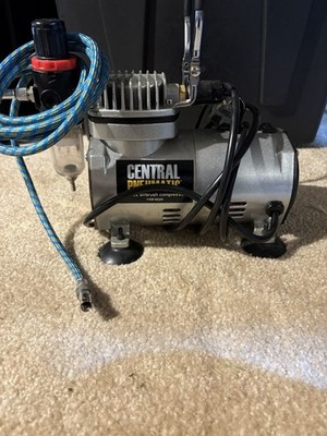 Central Pneumatic oilless Airbrush Compressor