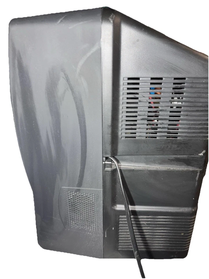 DAEWOO DVQ-13H1FC 14" CRT TV/VCR/VHS Recorder Combo Retro Gaming 2003 - Image 2 of 4