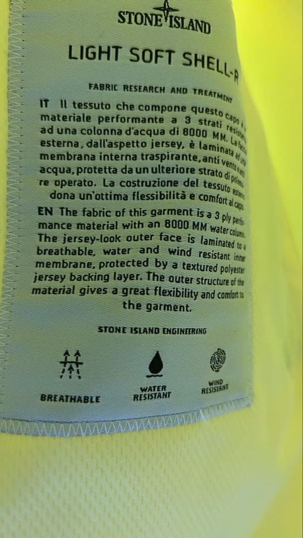 Beautiful item  SOFT SHELL - image 3