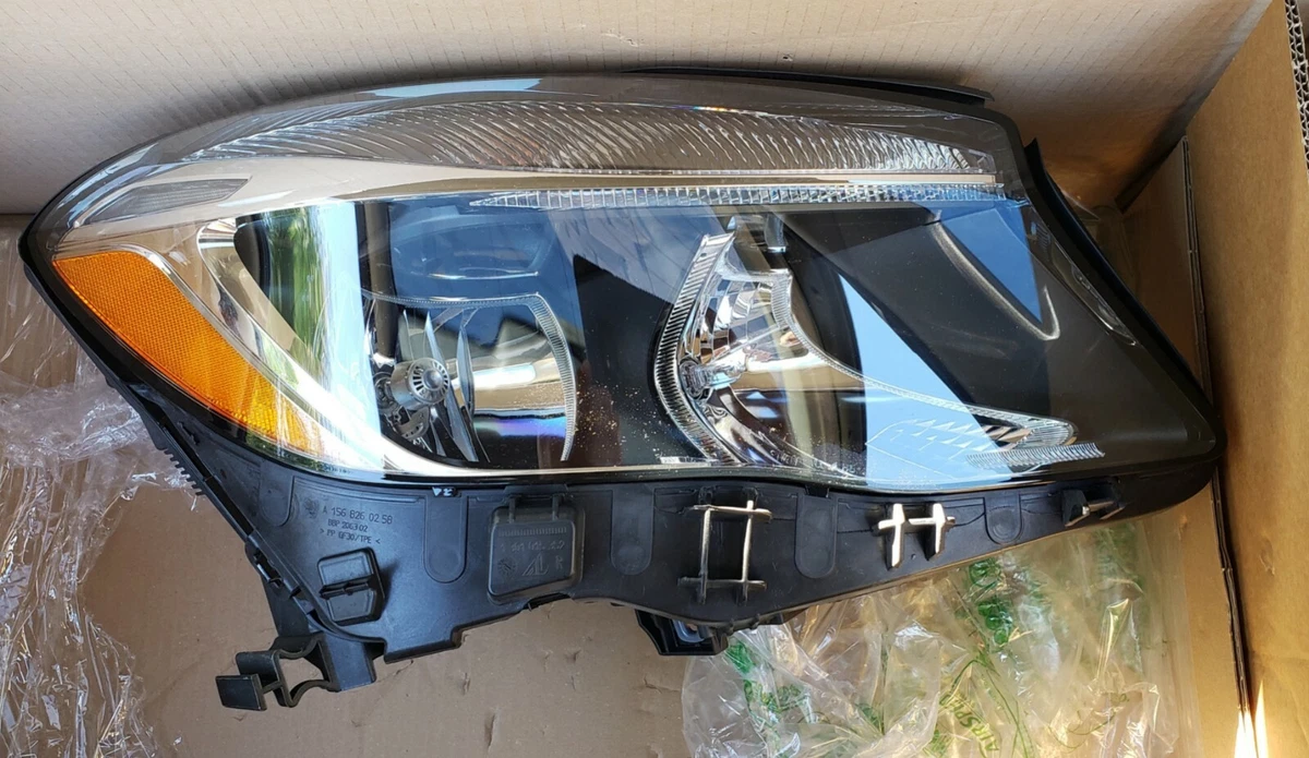 2015-17 Mercedes-AMG Right Passenger Headlight NEW OEM W156 GLA450 