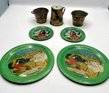 1930s Ohio Art Disney Three Little Pigs 8 Piece Tea Set