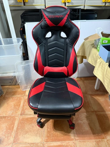 Black and Red RESPAWN 110 Gaming Chair