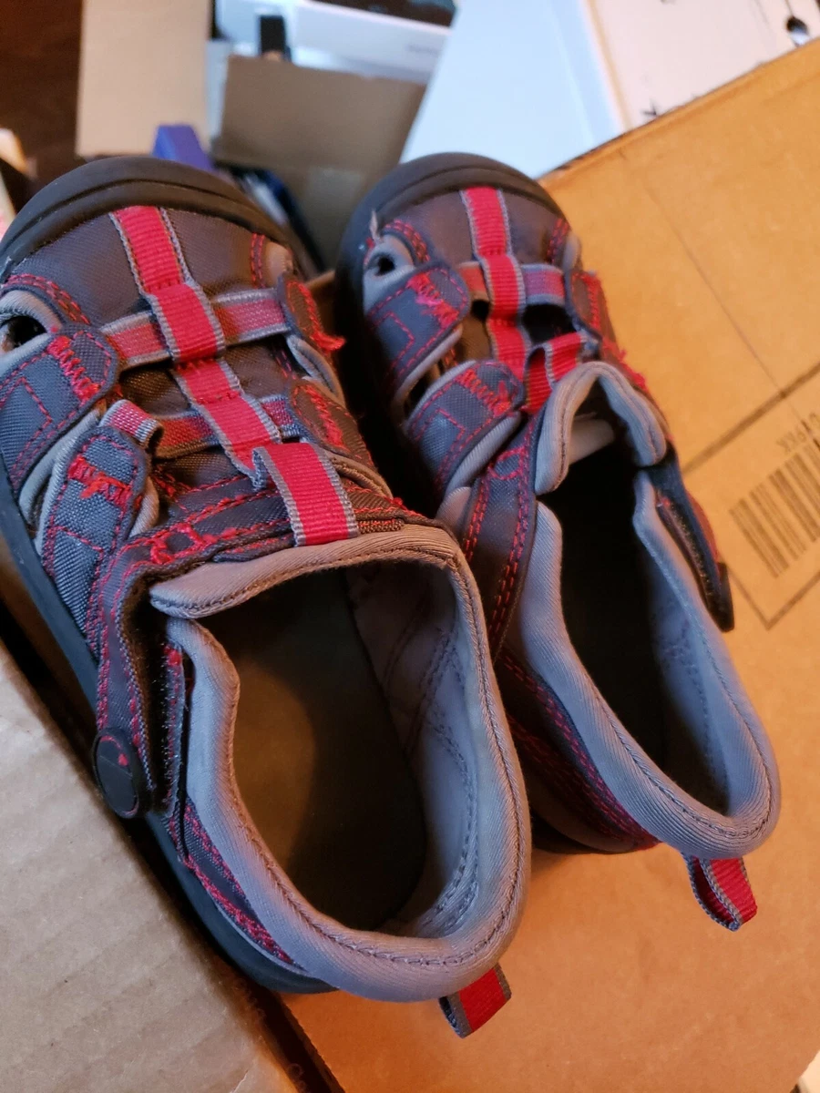 BABY GAP Water Shoes