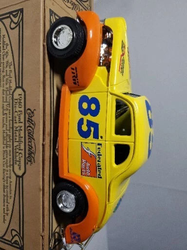 Nuevo en caja - Ford fundido a presión Ertl Collectibles 1996  Foto 2 de 4