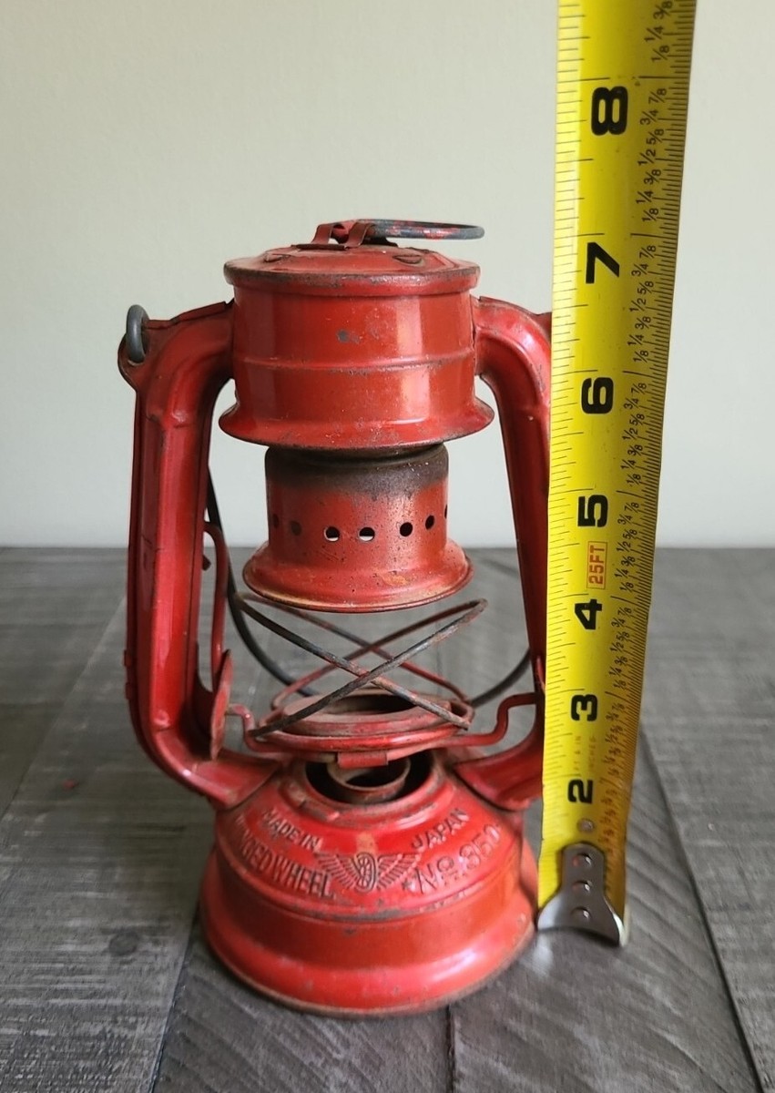 Vintage Red Winged Wheel No. 350 Kerosene Oil Lamp Lantern Vintage Red Winged Wheel No. 350 Kerosene Oil Lamp Lantern