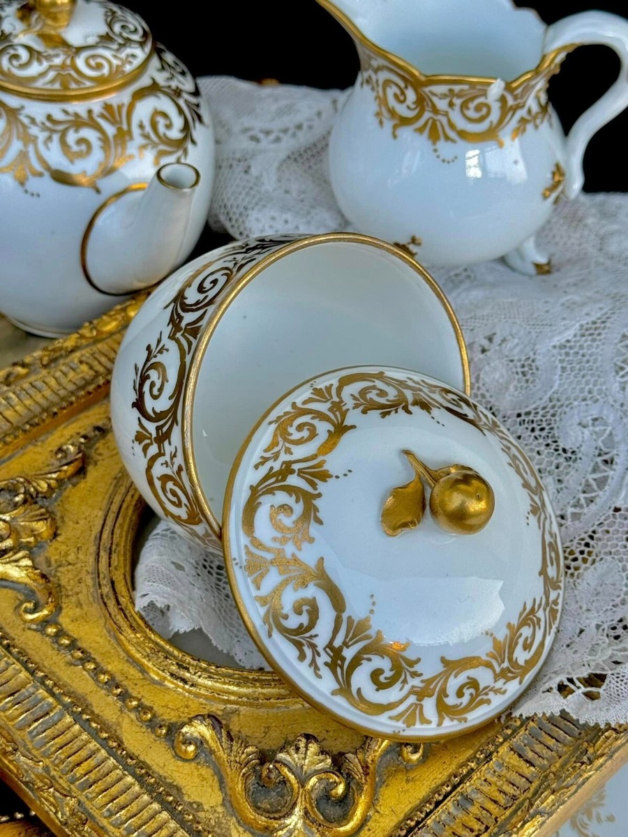 Sevres 18th 1776, Tea Set, tea pot, milk pot, sugar bowl