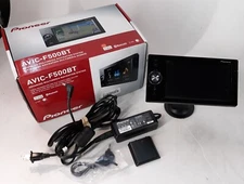 Pioneer AVIC-F500BT Advanced Multimedia Navigation System *FOR PARTS*