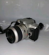 Minolta Maxxum 3 35mm Film Camera w/ AF Zoom Lens