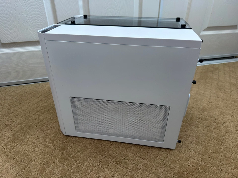 Corsair Crystal 280X Mini Tower Case - White; SCREWS INCLUDED - GREAT CONDITION! - Image 4 of 4