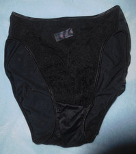 NWOT Vintage OLGA Black Stretch Satin and Lace 20062 Hi-Cut Brief Panties M
