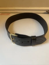 Police Style Duty Belt Unknown Brand Appx Size Medium