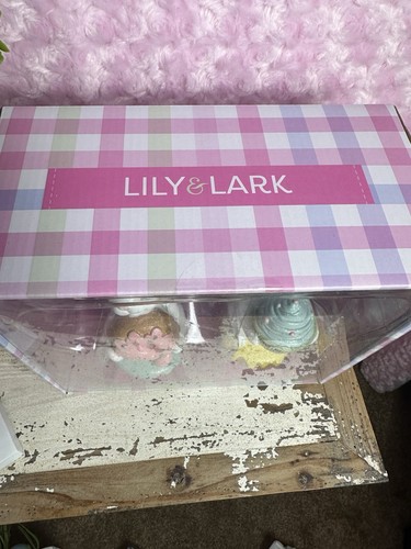 NIB! Set Of 2! Lily & Lark Easter Bunnies Donut Cupcake Figurines Spring Decor - Picture 3 of 3