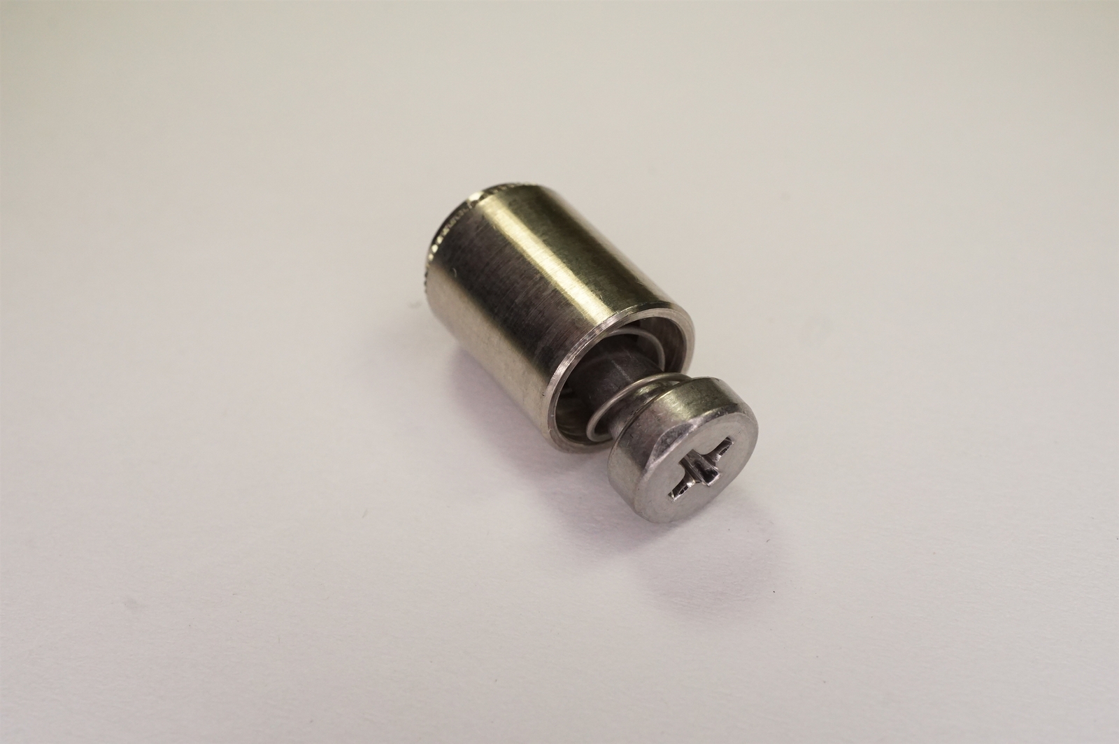 PFC2P03250 Penn Engineering Cheese Head Phillips Captive Screw 1032