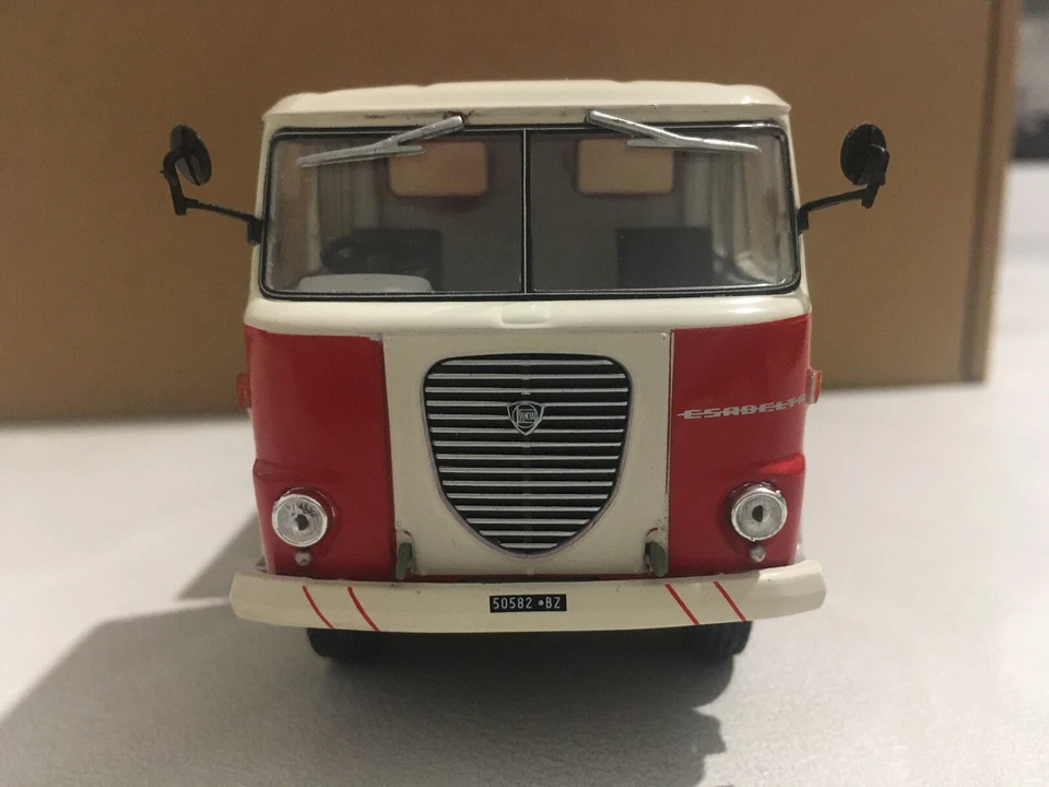 CAMION D'EPOCA LANCIA ESADELTA USCITA N 48 DEAGOSTINI 143 - Immagine 3 di 4