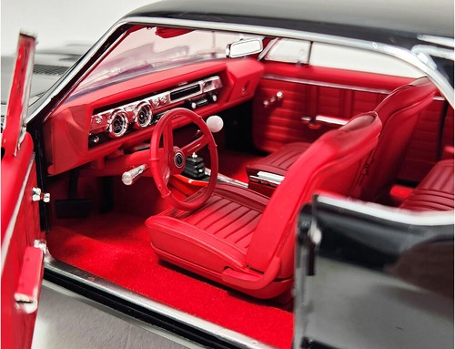 1967 OLDSMOBILE 442 W-30 HARDTOP 1/18 DIECAST CAR ACME A1805622 - Picture 4 of 6