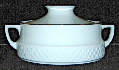 Vintage SCHIRNDING BAVARIA SCG54 Embossed White China with Platinum Rim - Picture 56 of 75