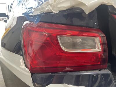 Used Left Outer Tail Light Assembly fits: 2017 Chevrolet Malibu quarter panel mo
