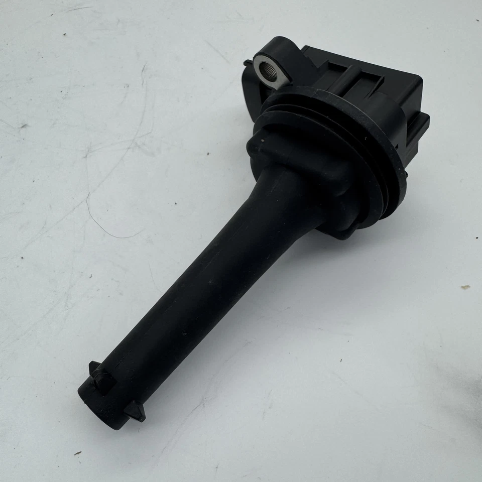 UF341 Upgrade 6 Ignition Coil for 1999-2006 Volvo C70 S70 XC70 XC90 S60 S80 2.5L - Image 3 of 4