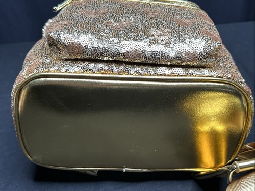 Disney Parks 2025 Loungefly Minnie Gold Sequin Mickey Pattern Mini Backpack - Picture 9 of 14