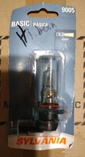 SYLVANIA 9005BP Basic Headlight Bulb Damaged Packaging