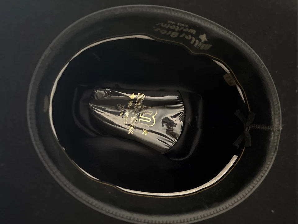 Chapéu de cowboy preto vintage Miller Bros. Western Wear pulseira prata tamanho 7.1/8 - Imagem 3 de 4