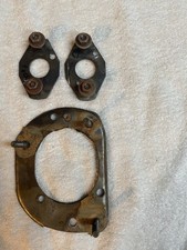 Mopar 73 PLY VALIANT DUSTER WIPER PIVOT MOUNT...