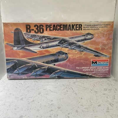 Monogram #5703 B-36 Peacemaker Model Kit 1/72 Scale USAF Bomber  COMPLETE