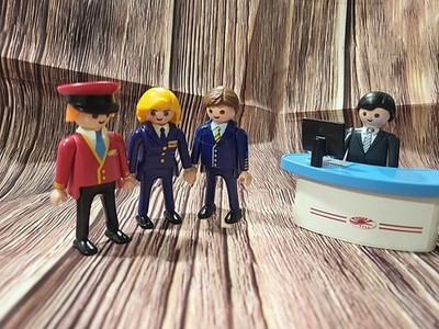 VTG 1997 2pc Playmobil Geobra Aero Line #3185 PILOT CO-PILOT  Crew  Desk Z7
