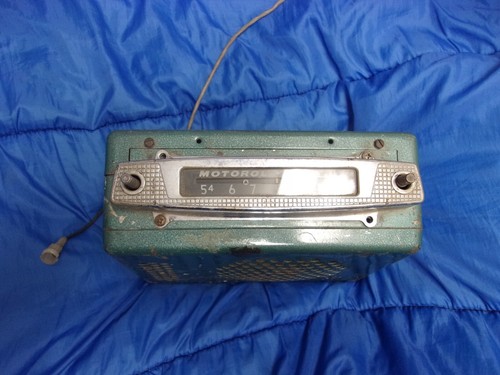 1955 56 MOTOROLA VOLUMATIC 395 AUTO CAR AM RADIO CHEVY FORD GM MOPAR CHRYSLER VW - Picture 4 of 6