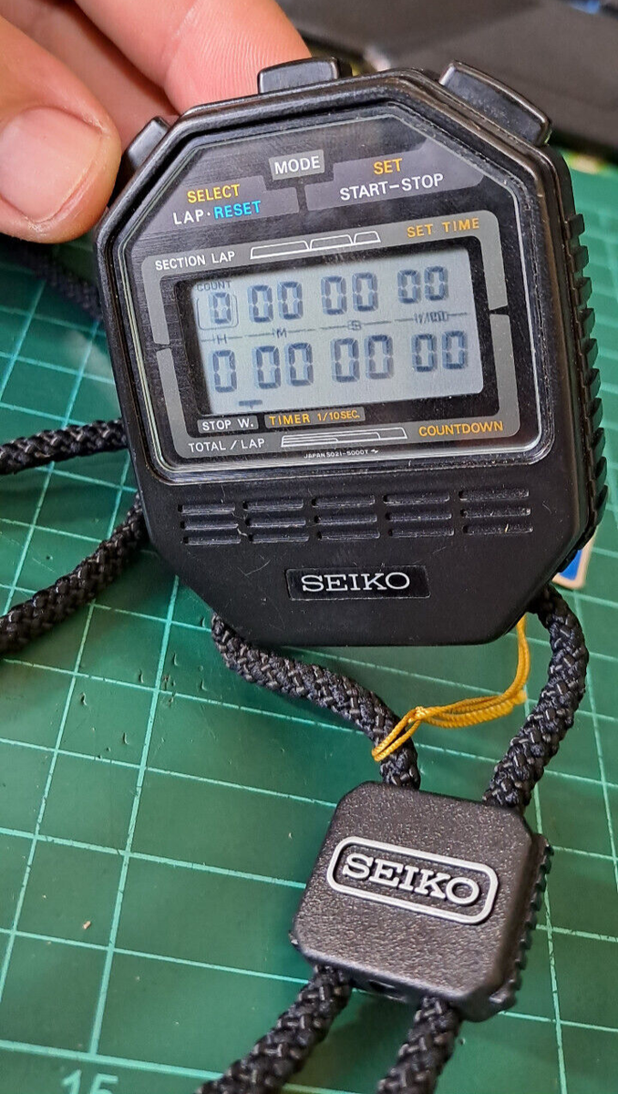 Vintage (AUG 1987) Quartz Digital Stopwatch SEIKO S021-5000 Japan